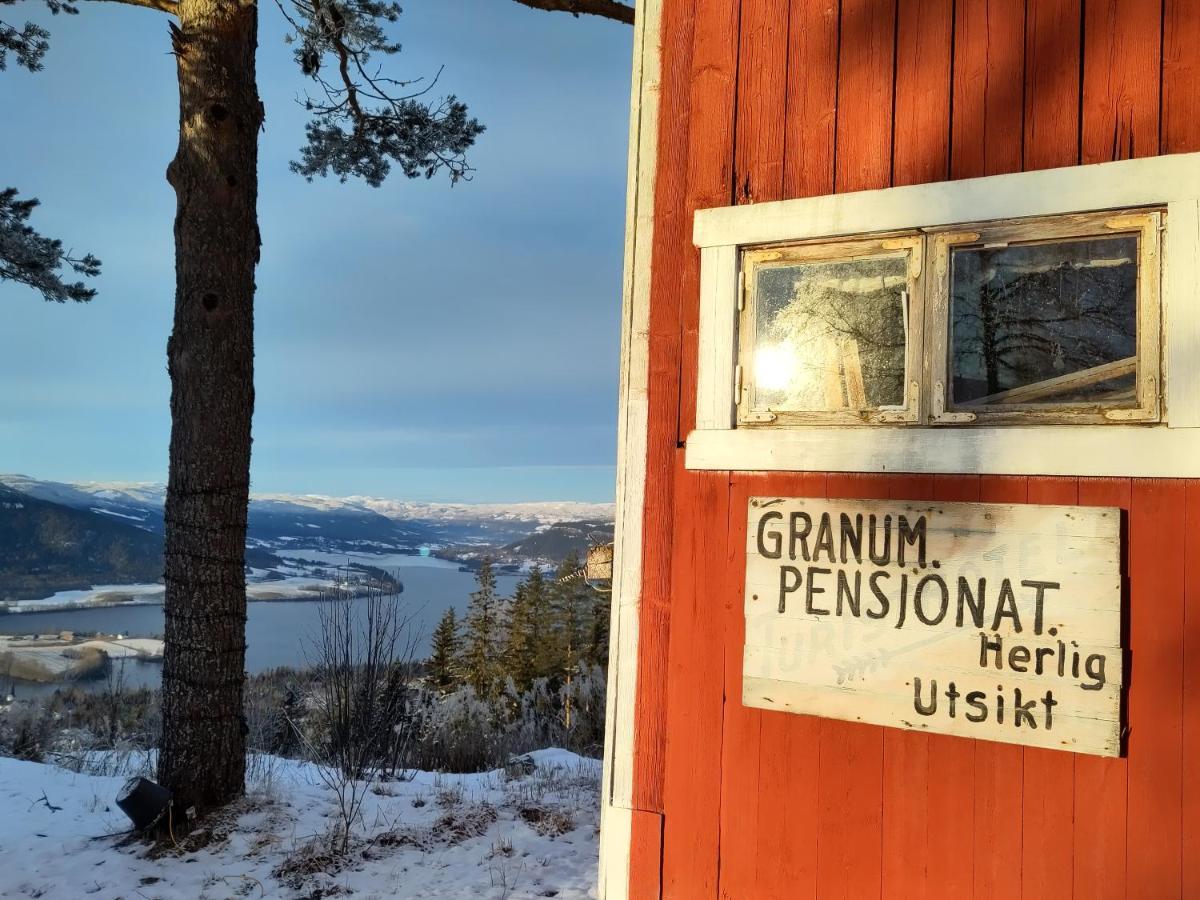 Готель Granum Gard Fluberg Екстер'єр фото