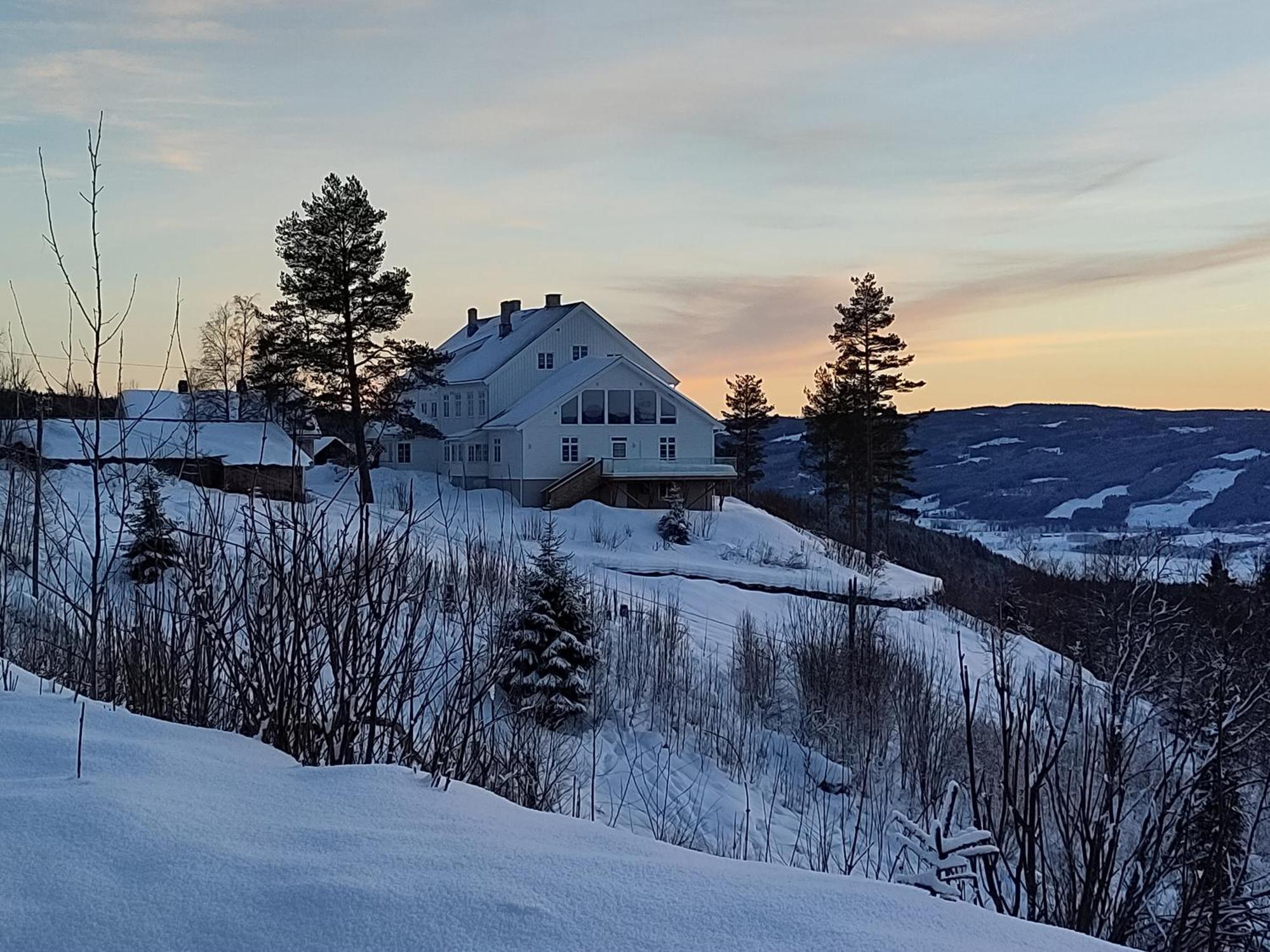 Готель Granum Gard Fluberg Екстер'єр фото