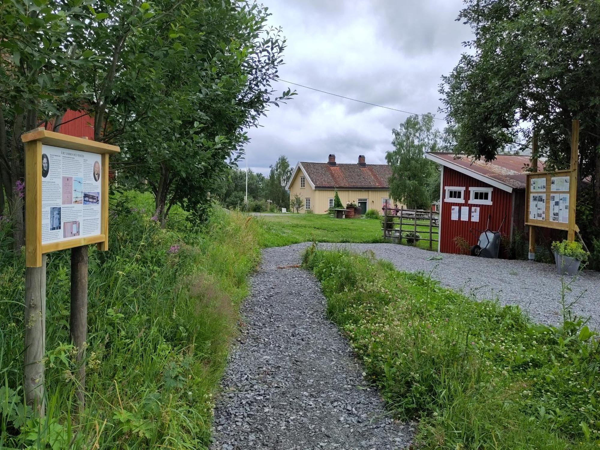 Готель Granum Gard Fluberg Екстер'єр фото